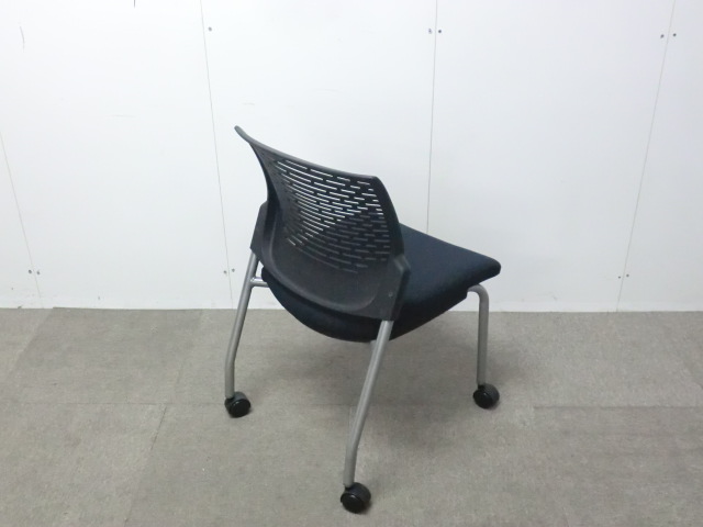 ライオン / ブラック / 【中古】 カートチェア