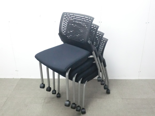 ライオン / ブラック / 【中古】 カートチェア