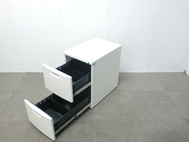 イトーキ / CZ / ホワイト / CZ-046MDCNB-W9 【中古】 2段ワゴン