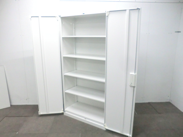 共栄工業 / ホワイト / 【中古】 両開きキャビネット