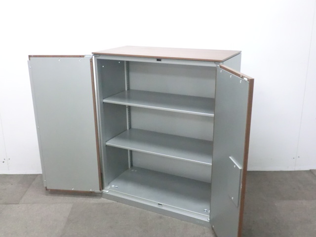 オカムラ/レクトライン/木目調/【中古】 両開きキャビネット