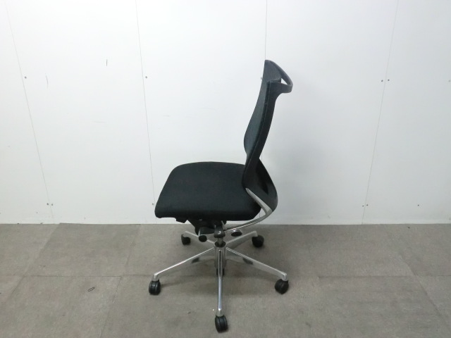 オカムラ/バロン/ ブラック / 【中古】 OAチェア肘無し