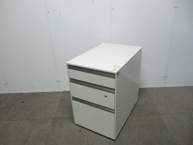 イトーキ/インクルード/ ホワイト / 【中古】 3段ワゴン