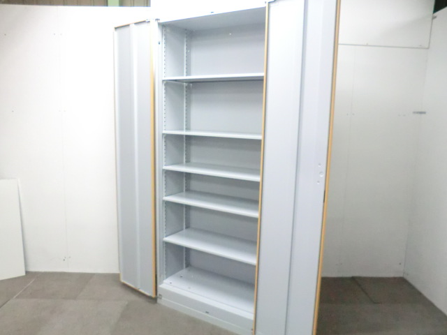生興 / 木目調 / 【中古】 両開きキャビネット