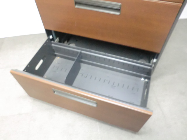 オカムラ / 木目調 / 【中古】 上下連結書庫
