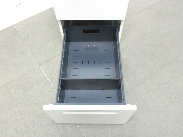 イトーキ/ CZ-R / ホワイト / 【中古】 2段ワゴン