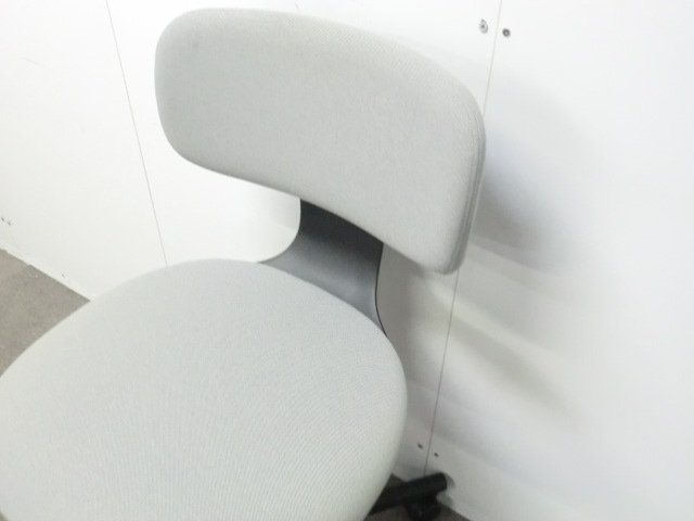 Vitra/ルーキー/ライトグレー/【中古】OAチェア肘無し