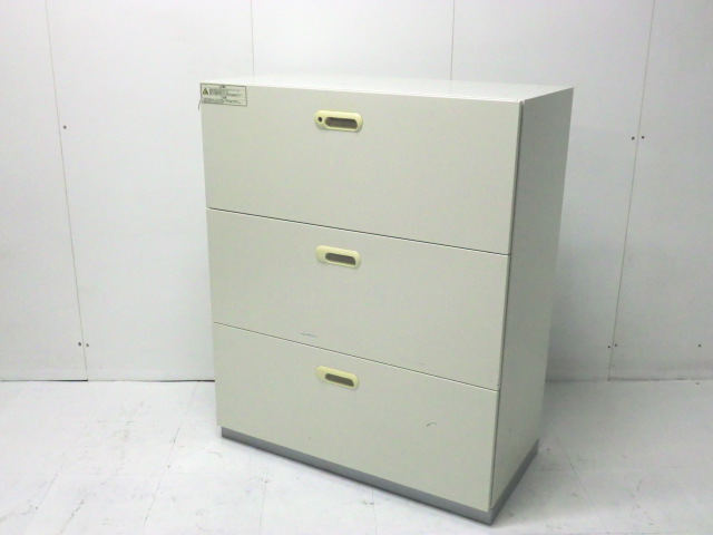 プラス / ホワイト / 【中古】 3段ラテラル