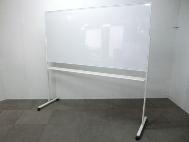 プラス / ホワイト 【中古】 ホワイトボード （片面）
