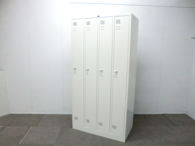 ウチダ /ホワイト 【中古】 4人用ロッカー