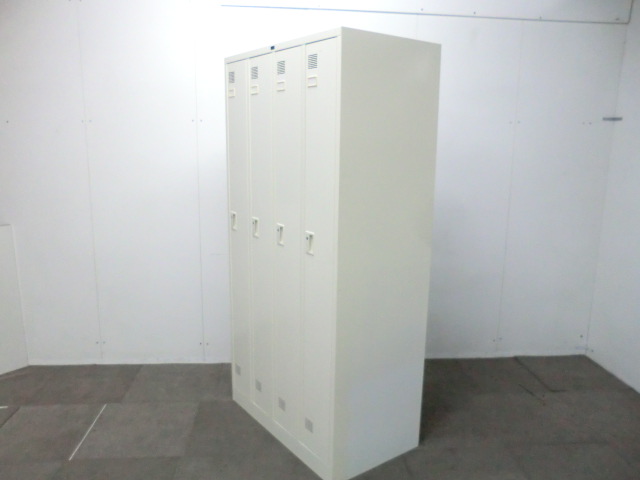 ウチダ /ホワイト 【中古】 4人用ロッカー