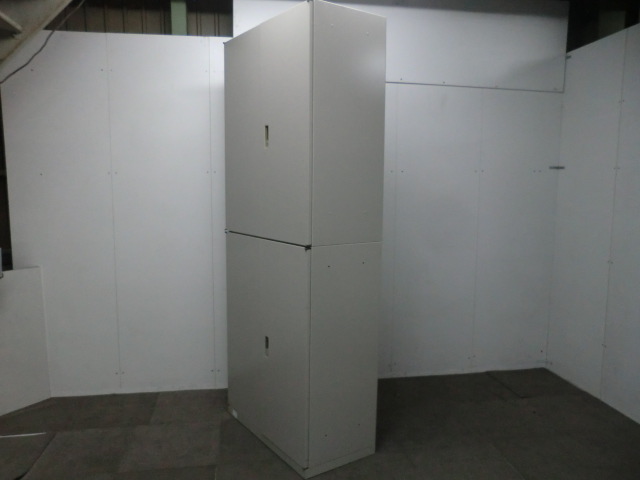 オカムラ/42/ニューグレー【中古】上下連結書庫