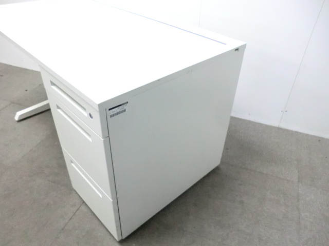 イトーキ / CZR / ホワイト / 【中古】 片袖デスク