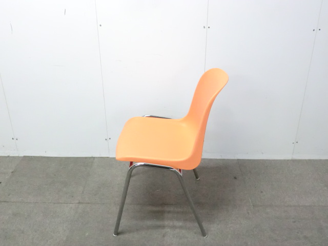 スタッキングチェア / オレンジ / 【中古】