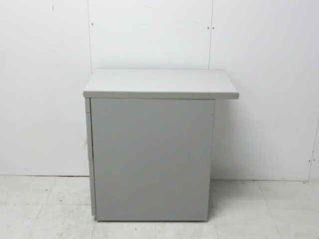 ウチダ/feed/ニューグレー/脇机3段/【中古】