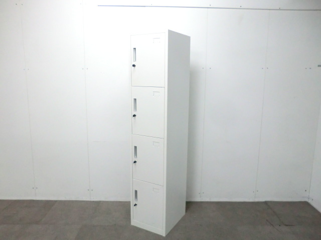 4人用ロッカー / ホワイト / 【中古】