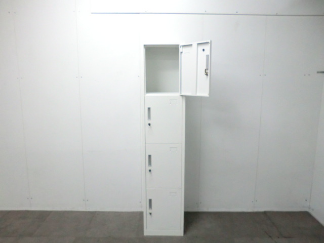 4人用ロッカー / ホワイト / 【中古】