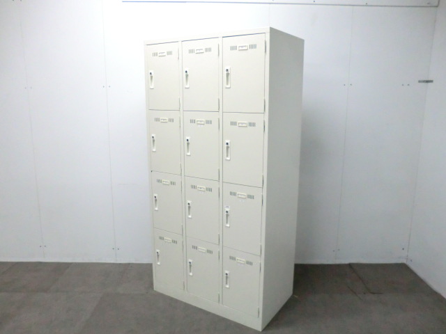 生興 / ホワイト / 【中古】 12人用ロッカー