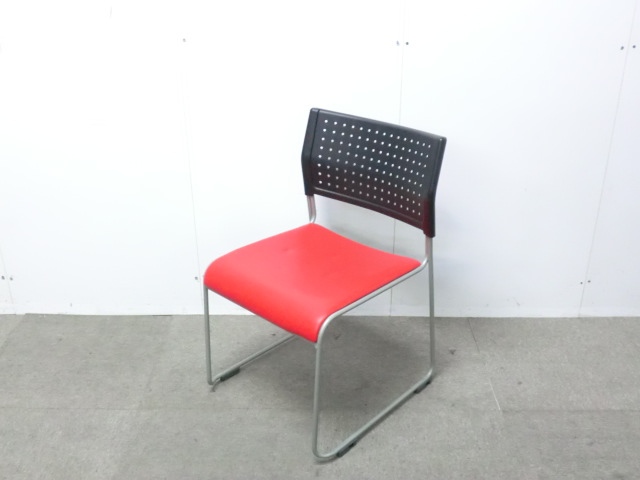 アイリスチトセ / レッド / 【中古】 スタッキングチェア