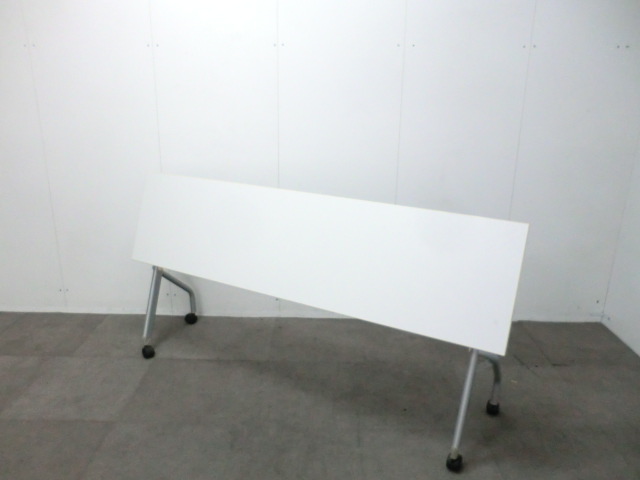 ライオン/ ホワイト / 【中古】 フォールディングテーブル