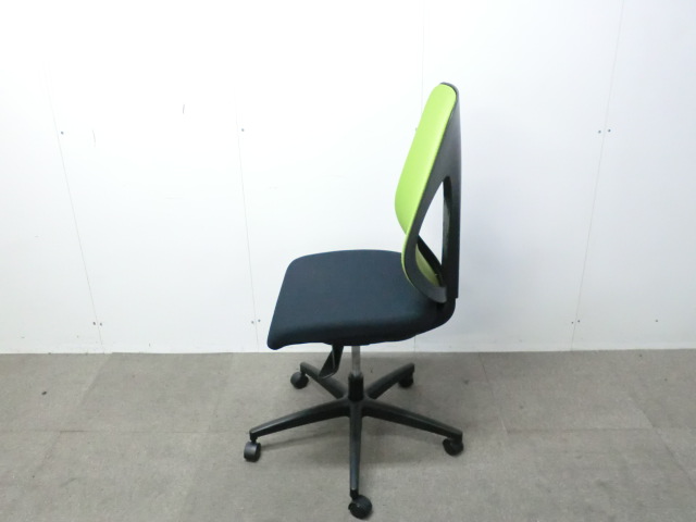 ジロフレックス/353/ライトグリーン/【中古】OAチェア肘