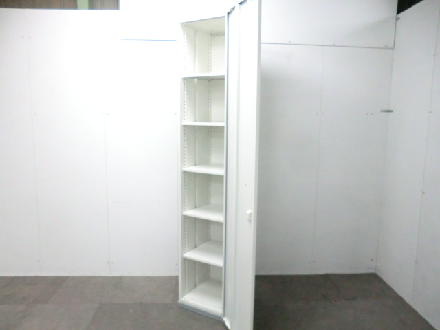 イナバ/リベスト/ホワイト / 【中古】 片開きキャビネット