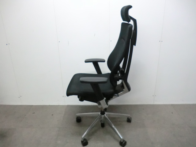 イトーキ / スピーナ / ブラック 【中古】OAチェア肘有