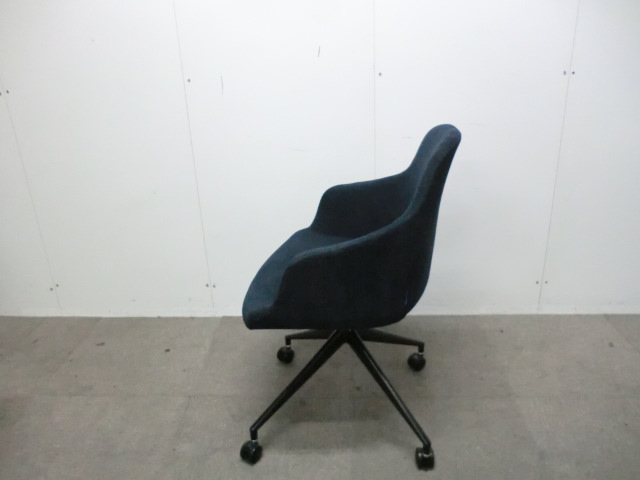 SOGO / ダークブルー 【中古】 ミーティングチェア