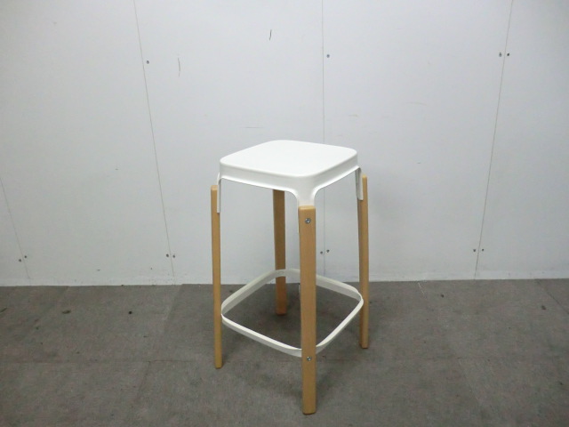 MAGIS / 木目調 【中古】 カウンターチェア