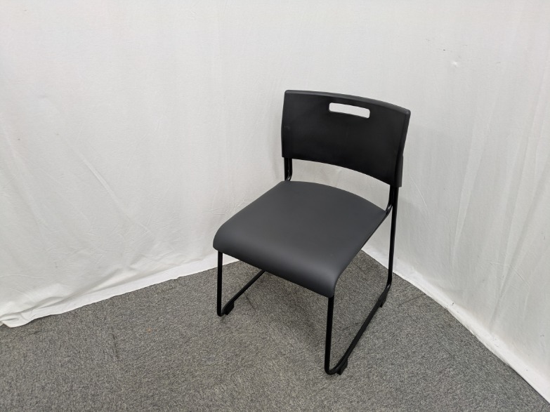 スタッキングチェア / ブラック / 【中古】