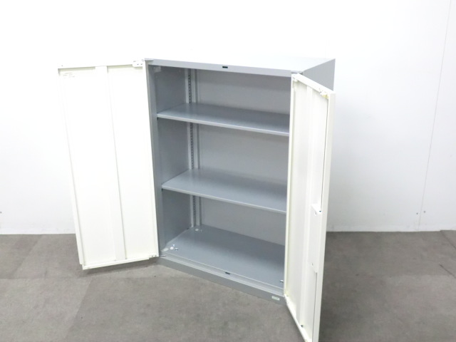 オカムラ/ビラージュ/シルバー/【中古】 両開きキャビネット