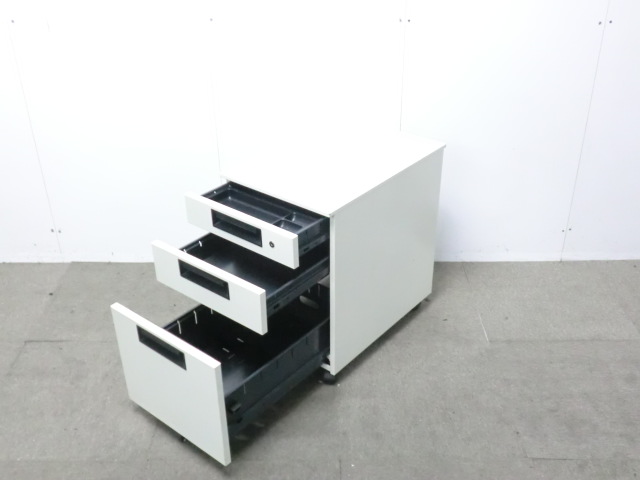 プラス/フラットライン/ ホワイト / 【中古】 3段ワゴン
