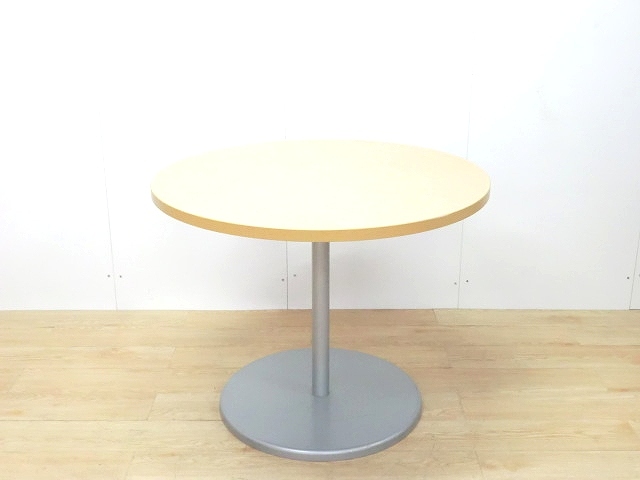 有名ブランド イトーキ 丸テーブル 白 - サイドテーブル