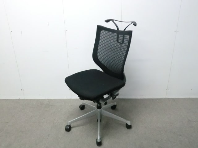 オカムラ/バロン/ ブラック / 【中古】 OAチェア肘無し