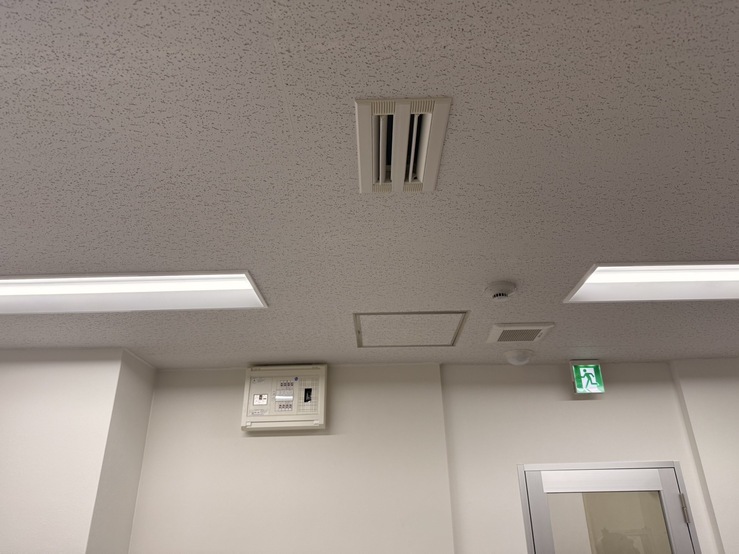 天井の空調口