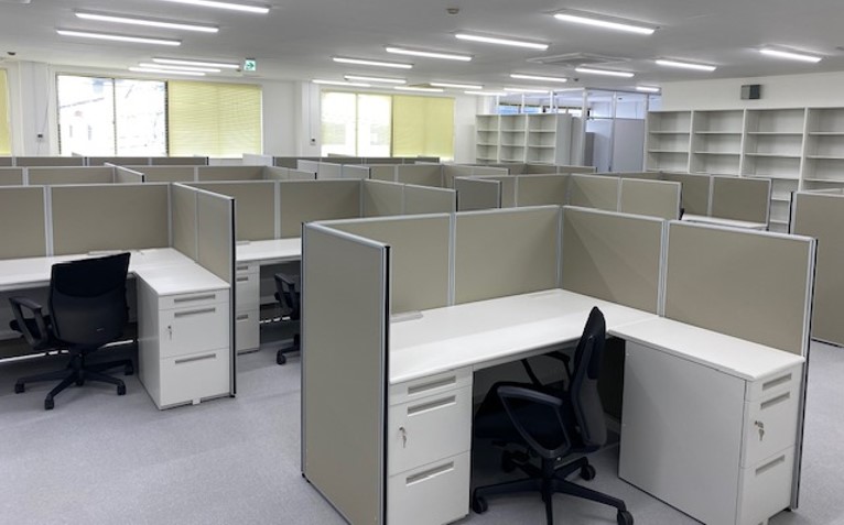 【大阪府】什器納品・社屋改装工事