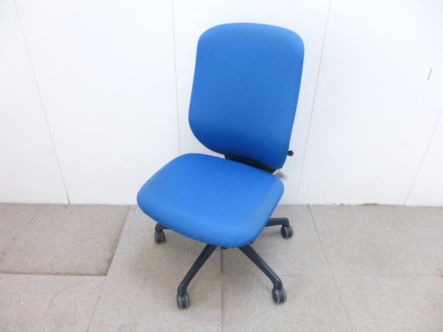 オカムラ/ブルー/シルフィー/OAチェア/肘無/【中古】