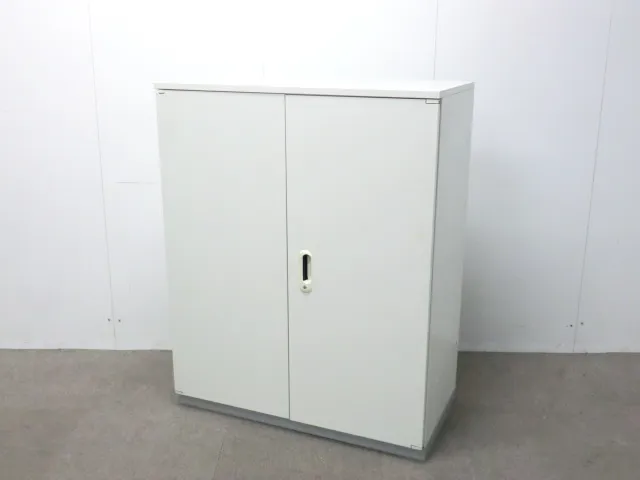 プラス / ホワイト / 【中古】 両開きキャビネット
