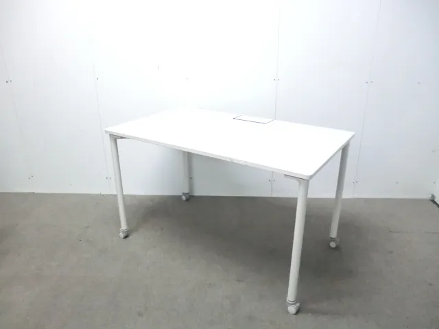 イトーキ/ アクティブフィールド / ホワイト / AF-1207PWC1-WL 【中古】 平デスク