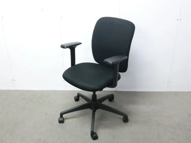 Steelcase / アプト / ブラック / 5-317-2101 【中古】 OAチェア肘
