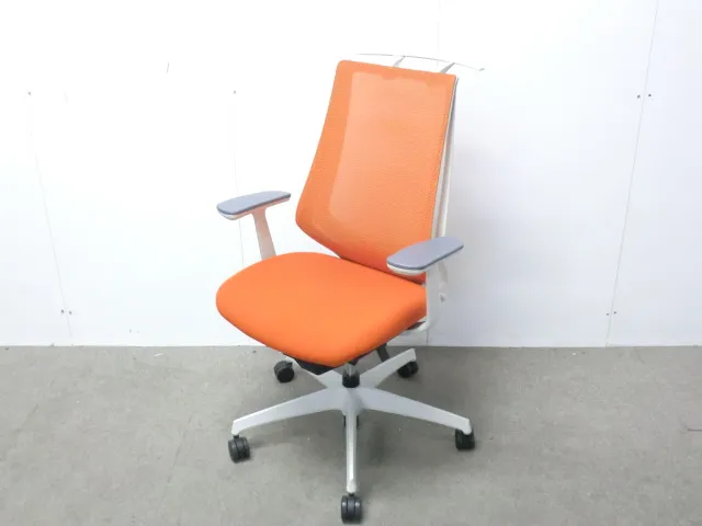 コクヨ/デュオラ / オレンジ / 【中古】 OAチェア肘有
