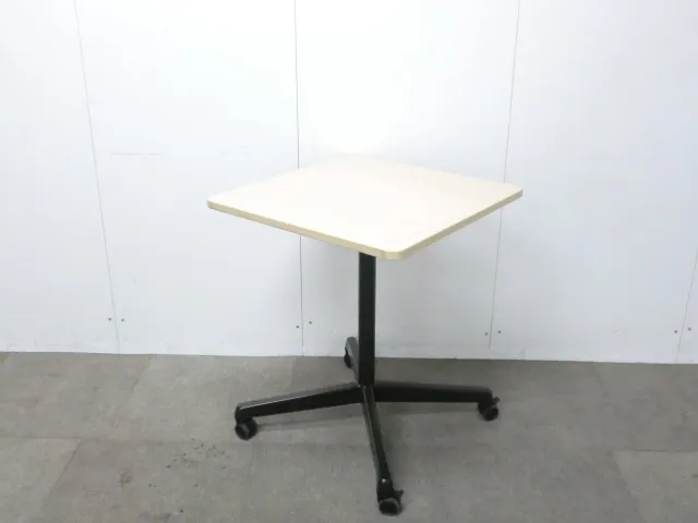 ウチダ / 木目調 / 【中古】 カフェテーブル