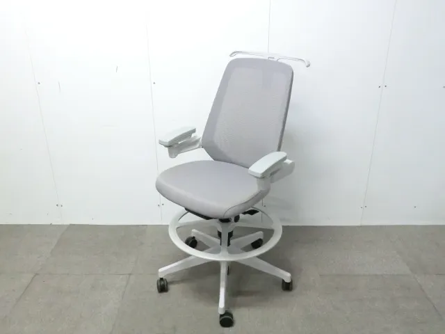 イトーキ/ ノート / グレー / 【中古】 OAチェア肘有
