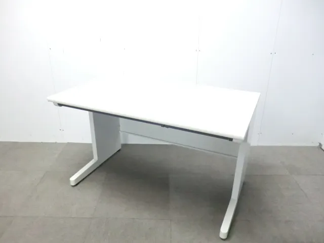 ナイキ / ホワイト / 【中古】 平デスク