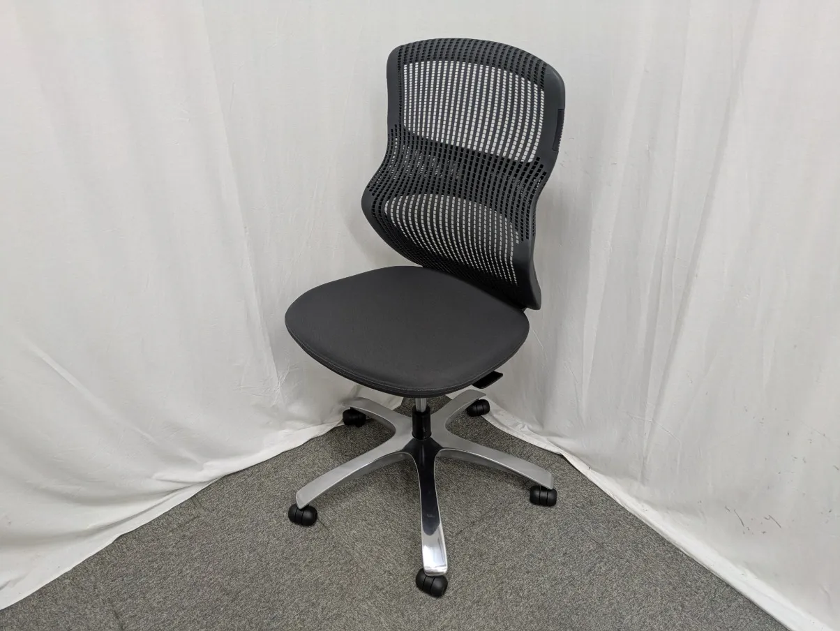 Knoll / グレー / 【中古】 / OAチェア肘無